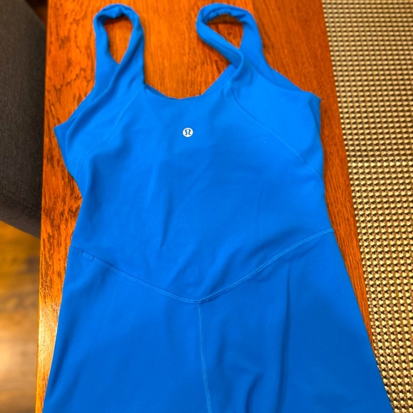 Lululemon Align Bodysuit 6”
Cerulean Blue Size 8 - Picture 2 of 3